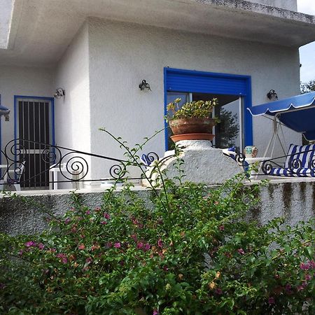 Villa Bouganville Oliveri Dış mekan fotoğraf